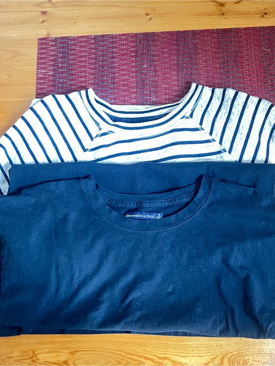 Abercrombie & Fitch Tops - Abercrombie & Fitch Navy and White Striped teenagers/Short Sleeve Tees